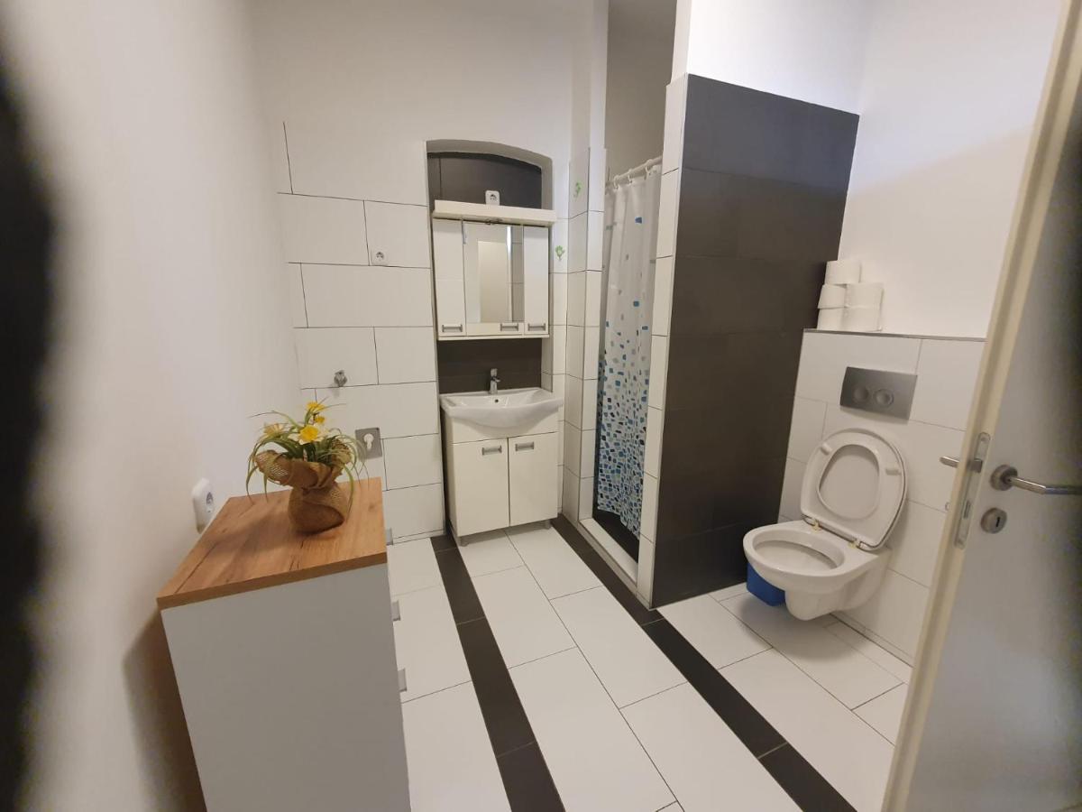 וינה Apartment Schloessel 24 מראה חיצוני תמונה