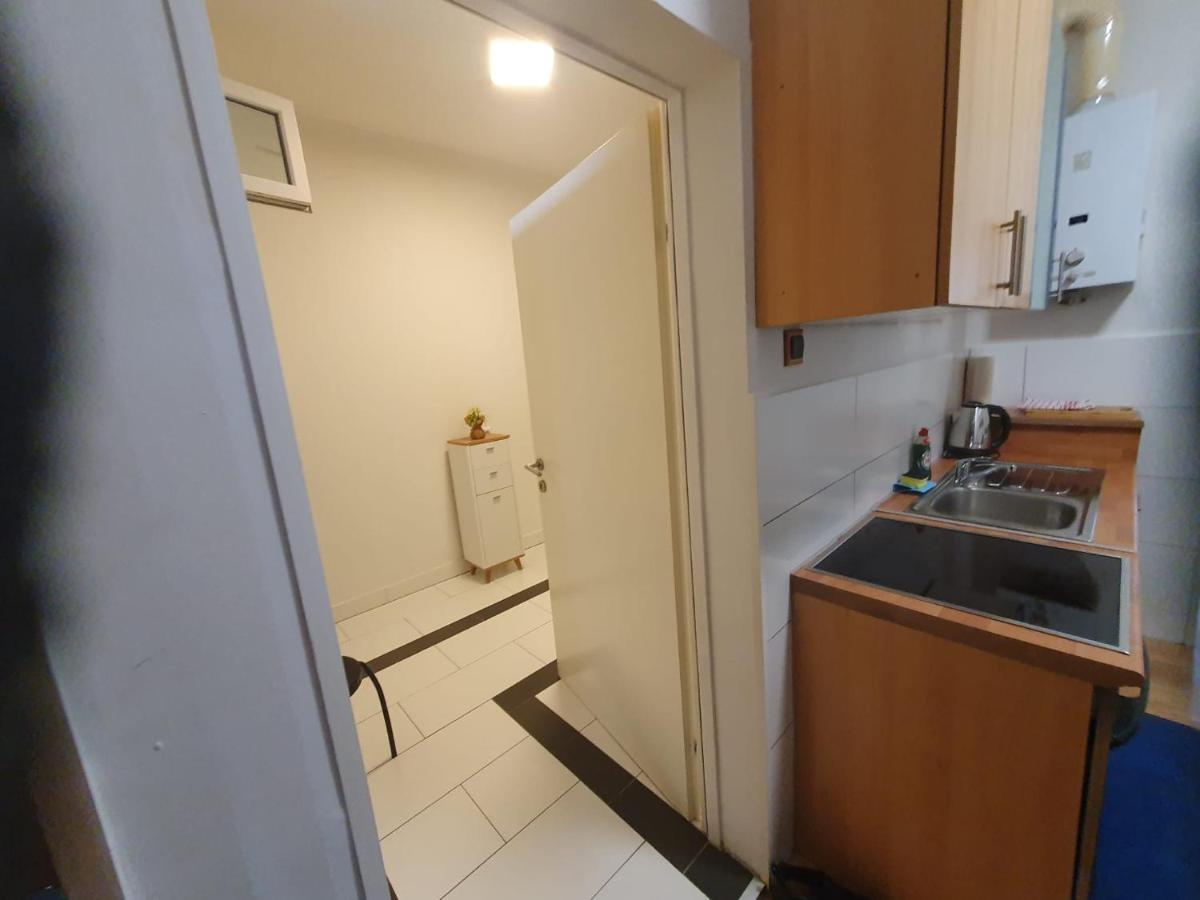 וינה Apartment Schloessel 24 מראה חיצוני תמונה