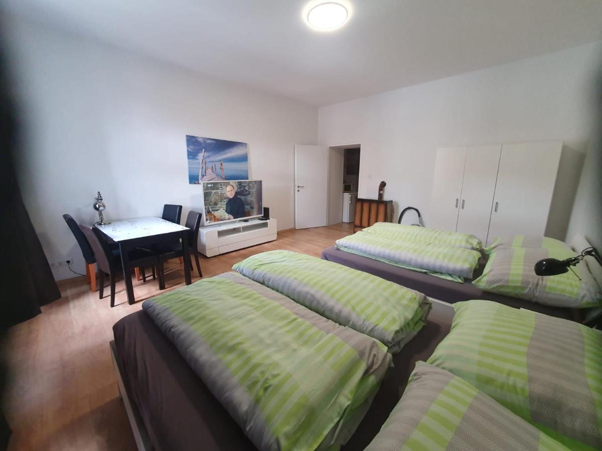 וינה Apartment Schloessel 24 מראה חיצוני תמונה